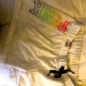 VS PINK SWEAT SHORTS